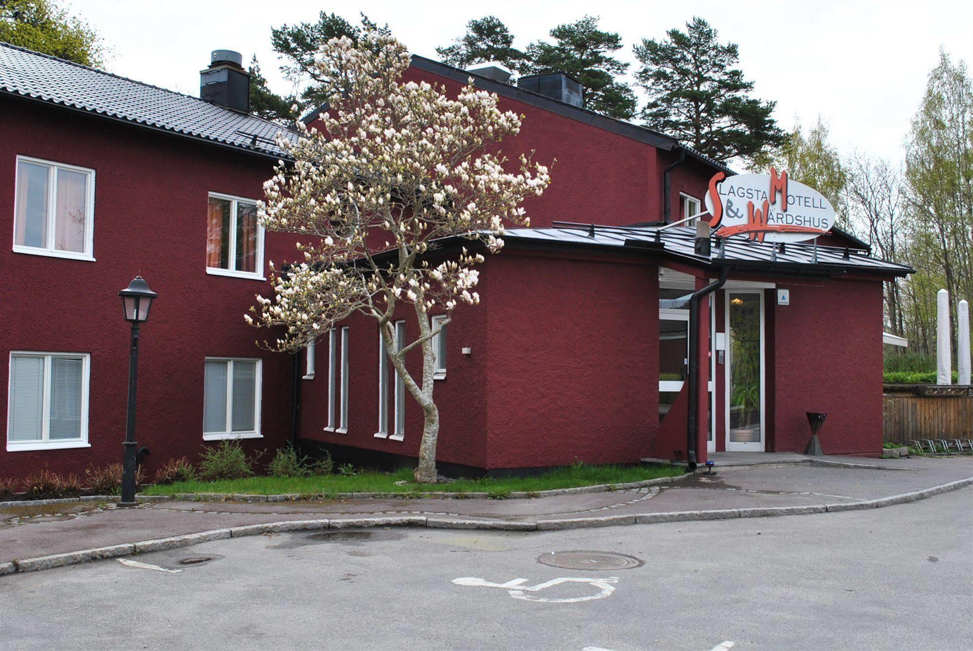 Slagsta Motell & Waerdshus Norsborg Zewnętrze zdjęcie